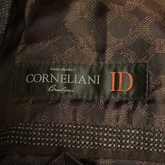 Corneliani mens Gorgeous Jacket. Appears to be Brand New. See all Pics - Picture 6 of 17